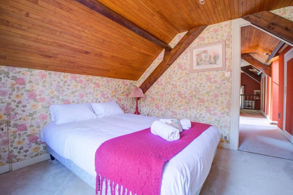 Bois Et Chiffons Famille Et Confort Siorac-en-Perigord Luaran gambar
